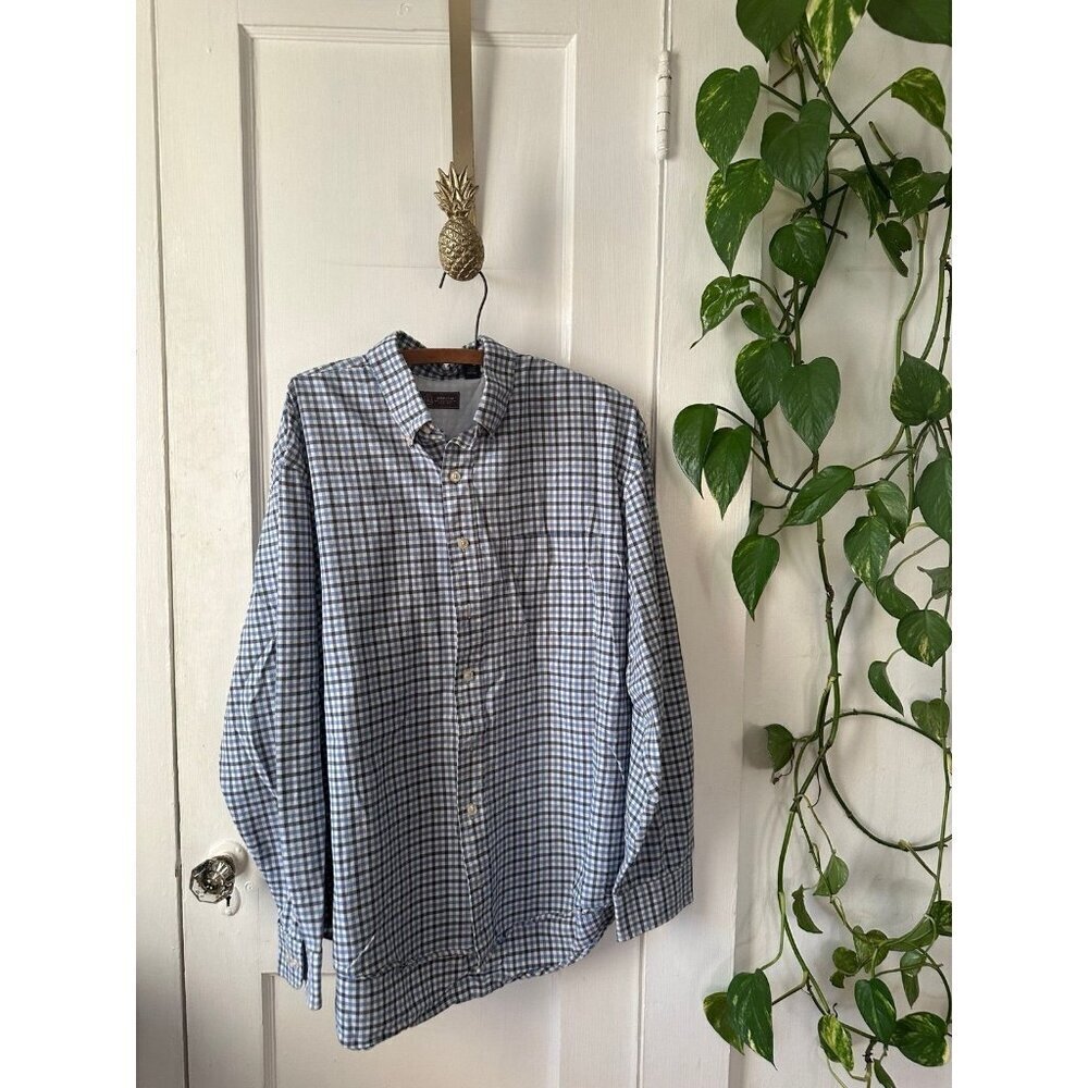 Arrow men’s size X – large button down shirt